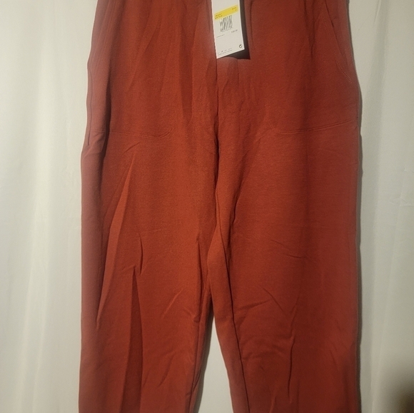 Nike Yoga Luxe Cropped Fleece Pants Women's Training Brown DA0776 Size Small - Picture 1 of 6